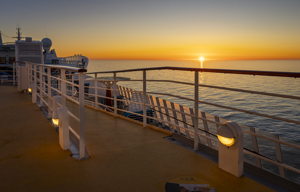 Juli 2025 – Abend an Bord